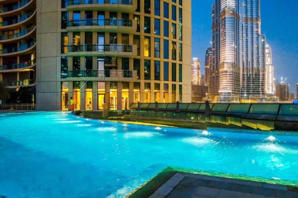 First Class 3Br With Full Burj Khalifa And Fountain View Dubai Dış mekan fotoğraf